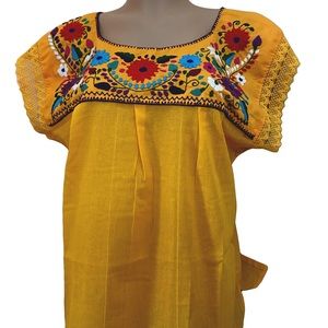 Traditional Blouse hand-made from Puebla MX